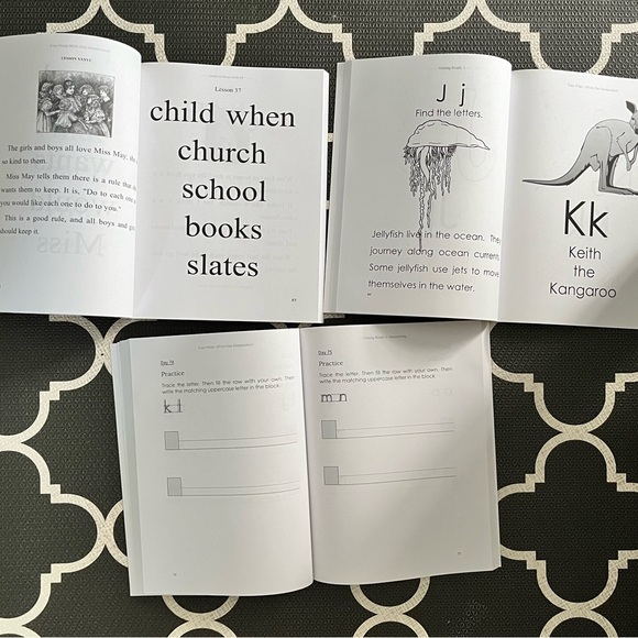 Brand 🆕 set of 3 Easy Peasy homeschool learning to read curriculum - Picture 3 of 6